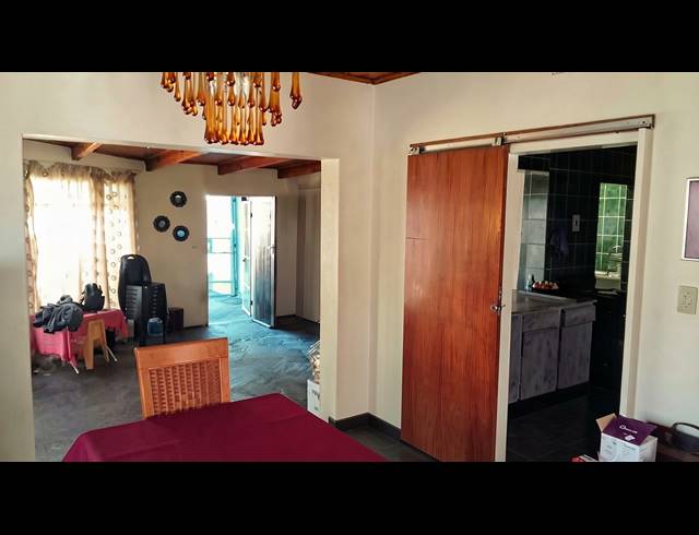 3 BEDROOM HOUSE FOR SALE IN VANDERBIJLPARK SE 6